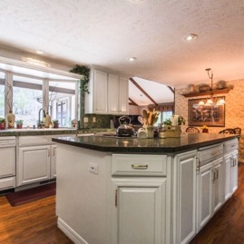 11 Kitchen
